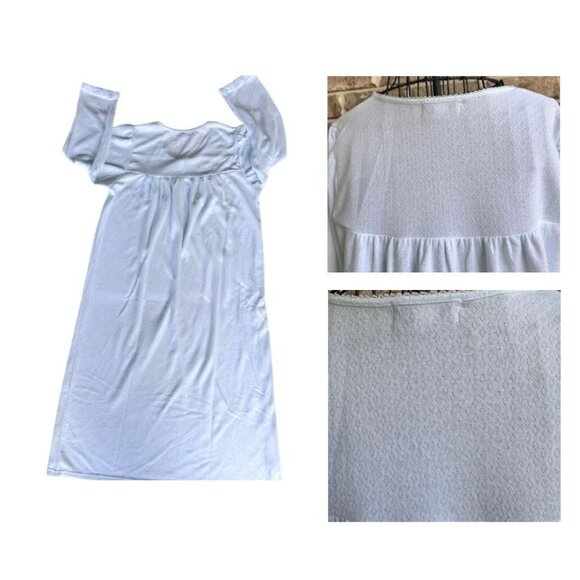 Miss Elaine Maxi Nightgown Small Blue Fleece Embroidered Flowers Lace Buttons - Picture 11 of 12